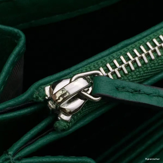 Hyper Peter Dionysus Gucci 0804